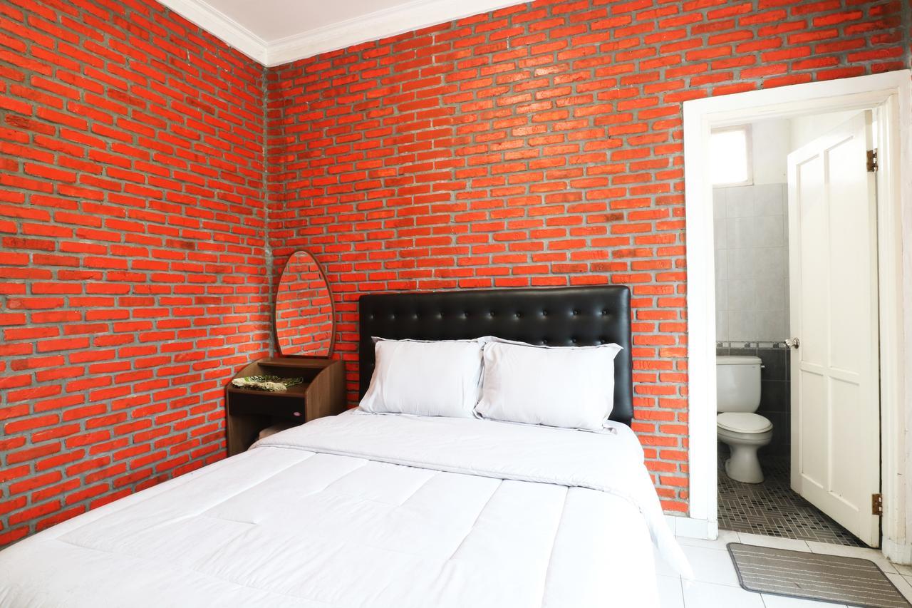 Villa Madani Paragajen Экстерьер фото