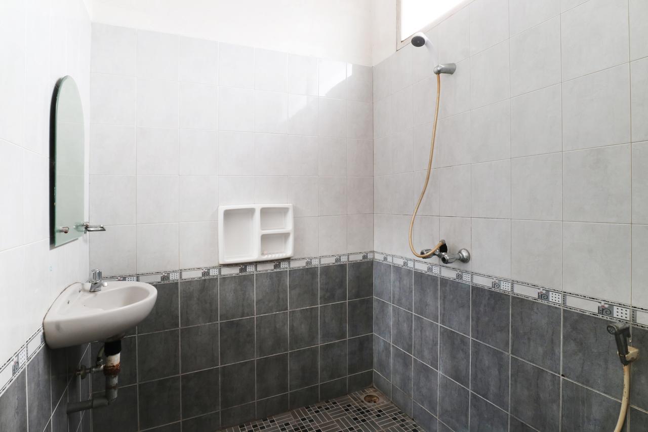Villa Madani Paragajen Экстерьер фото