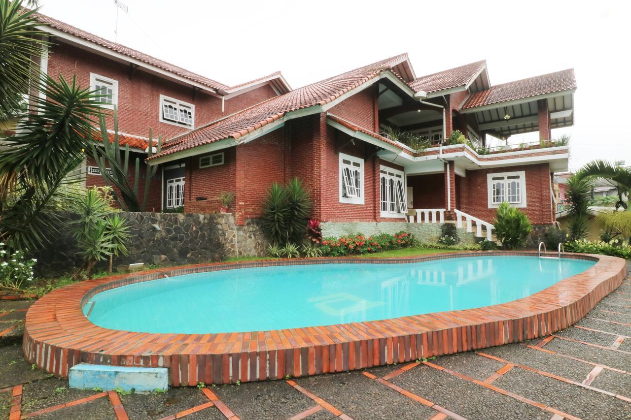 Villa Madani Paragajen Экстерьер фото